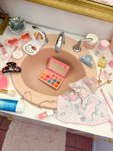 Load image into Gallery viewer, Nube Rain Cloud Claw Clip