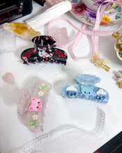 Load image into Gallery viewer, Biscuit Garden Claw Clip