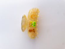 Load image into Gallery viewer, Cowboy Gunther Claw Clip