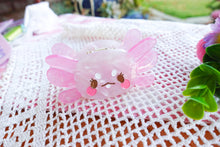 Load image into Gallery viewer, Maxolotl Claw Clip