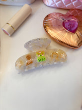 Load image into Gallery viewer, Cowboy Gunther Claw Clip