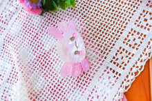 Load image into Gallery viewer, Maxolotl Claw Clip