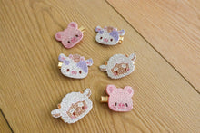 Load image into Gallery viewer, LuckyLucy the Lamb Gyaru Rhinestone Hairclips