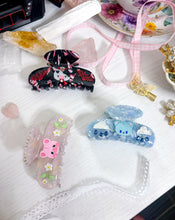 Load image into Gallery viewer, Nube Rain Cloud Claw Clip