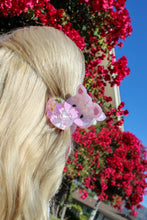 Load image into Gallery viewer, Strawberry Biscuit Claw Clip