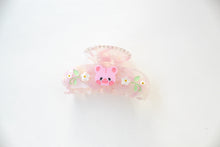 Load image into Gallery viewer, Biscuit Garden Claw Clip