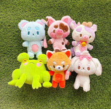 Load image into Gallery viewer, Butter the Muddy Pig Plushie