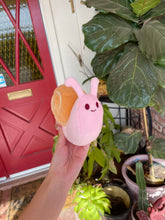 Load image into Gallery viewer, Snail Bag Charm