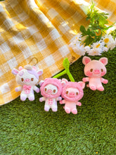 Load image into Gallery viewer, Keychain Biscuit the Pig Plushie
