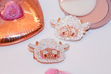 Load image into Gallery viewer, LuckyLucy the Lamb Gyaru Rhinestone Hairclips

