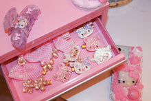 Load image into Gallery viewer, LuckyLucy the Lamb Gyaru Rhinestone Hairclips
