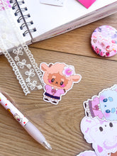 Load image into Gallery viewer, Kogal LuckyLucy Sticker
