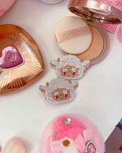 Load image into Gallery viewer, LuckyLucy the Lamb Gyaru Rhinestone Hairclips

