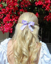 Load image into Gallery viewer, Coquette Lavander Rhinestone Hairclips
