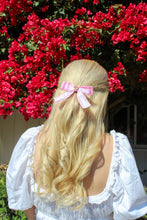 Load image into Gallery viewer, Pink Heart Rhinestone Hairclips
