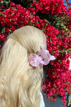 Load image into Gallery viewer, Strawberry Biscuit Claw Clip
