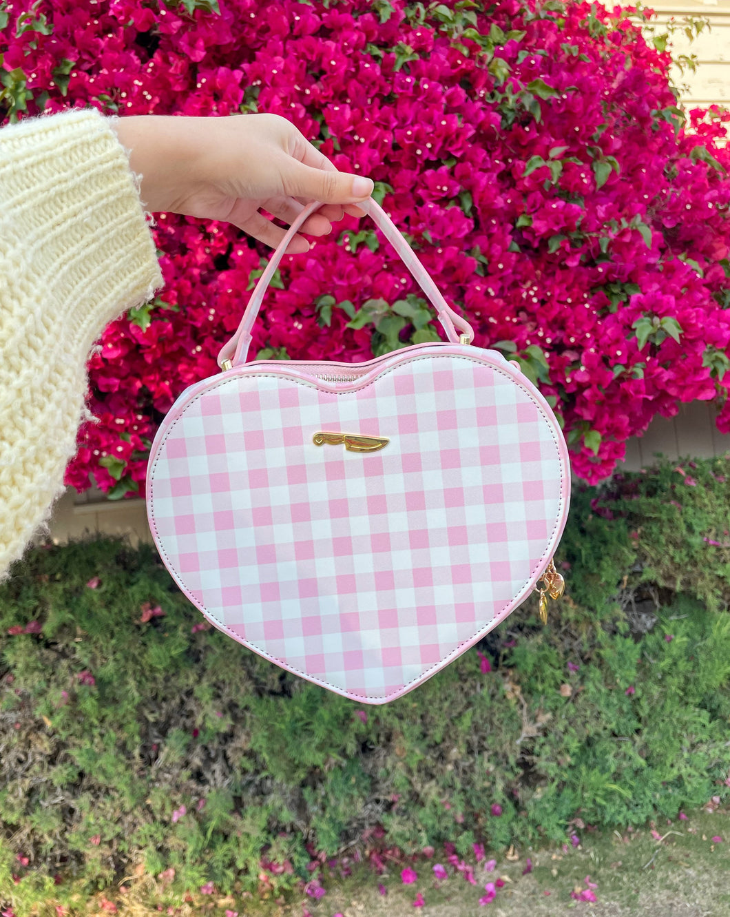 Pink Picnic Heart Bag – BasuraGang
