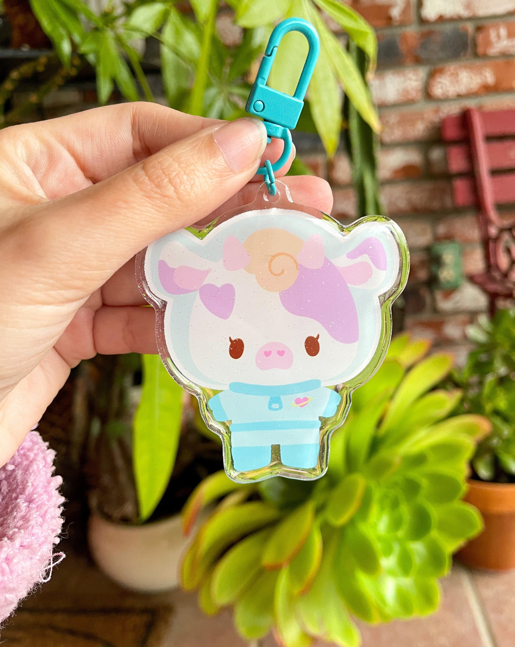 🎁 Astronaut Jolene Keychain (100% off)